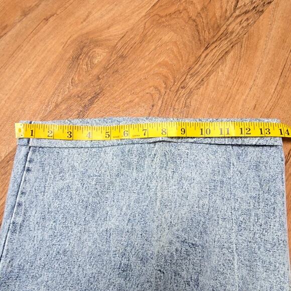 Vintage Acid Wash Denim Shorts Pleated High Waist Womens 12 Juniors 13/14 - Picture 14 of 15